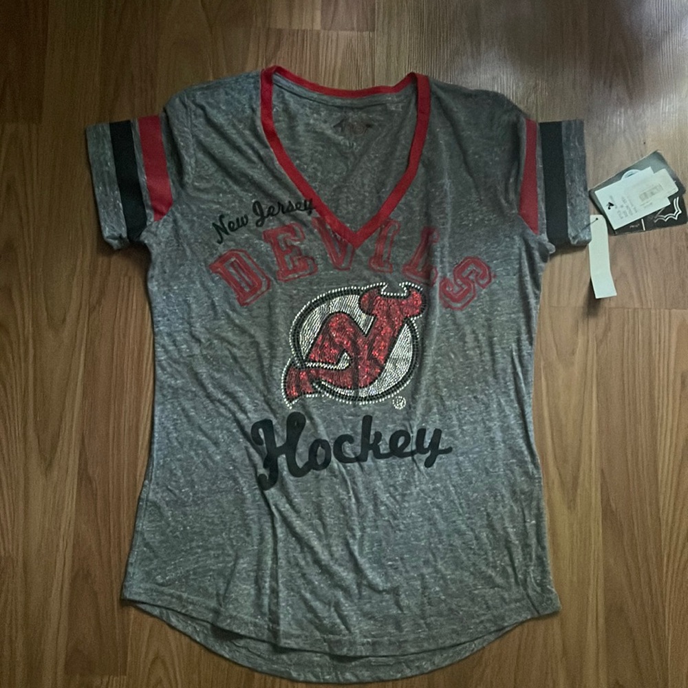 NWT Womans Devils Tshirt